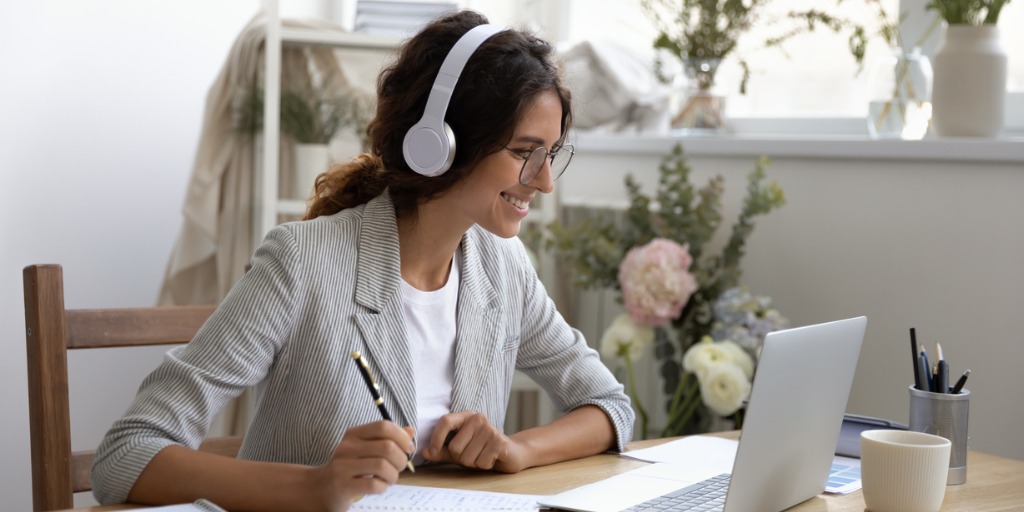 smiling-creative-designer-improving-professional-skills-in-office-picture-id1268788648 smiling-creative-designer-improving-professional-skills-in-office-picture-id1268788648