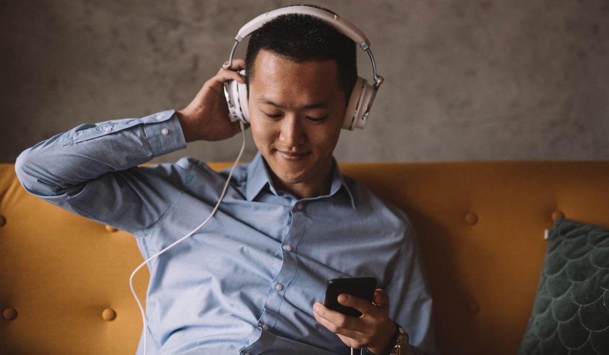 13 interesting clinical research podcasts to listen to